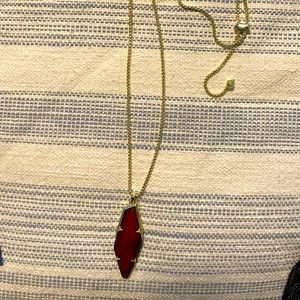 Kendra Scott pendant necklace
